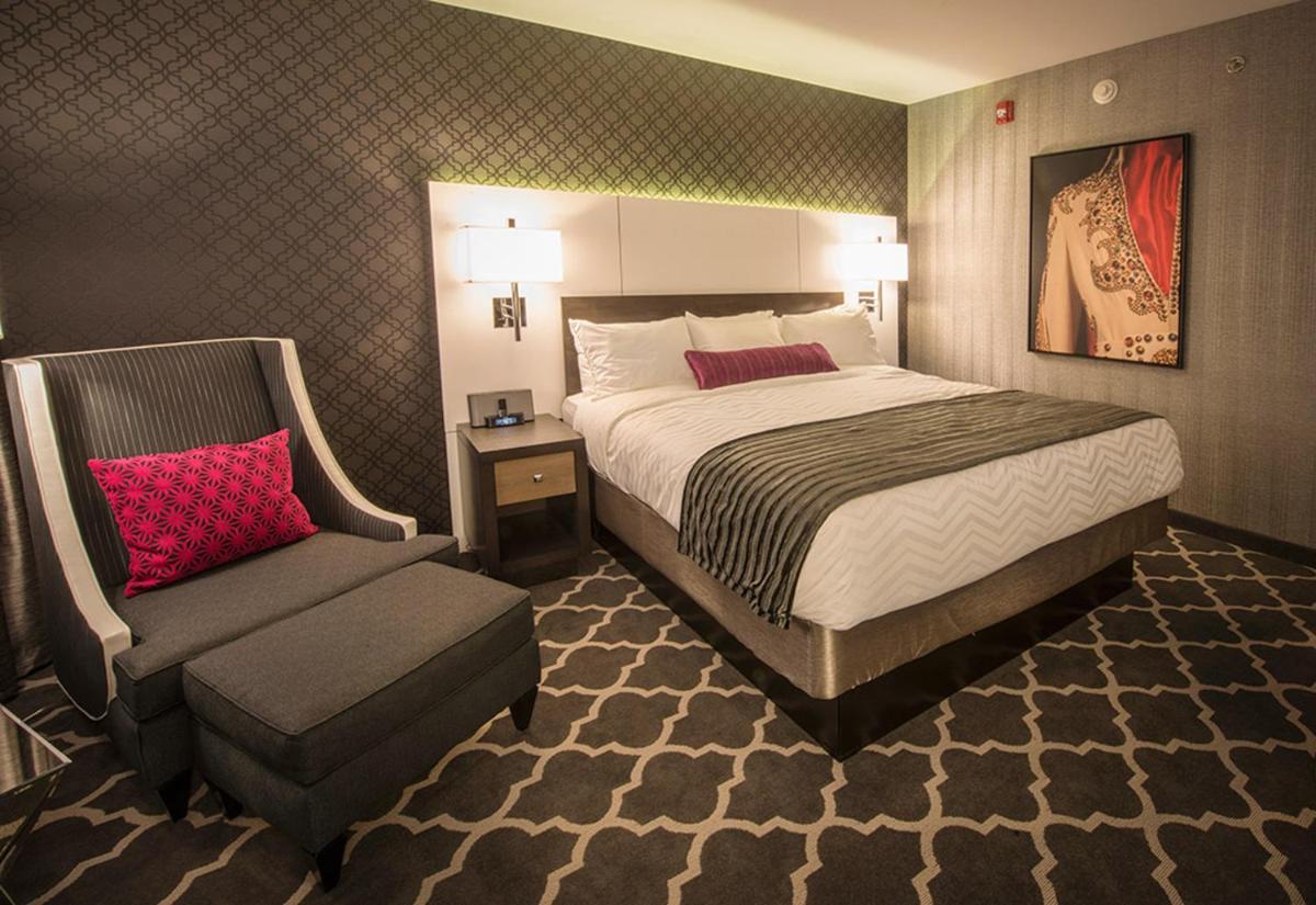 The Guest House at Graceland - image 5