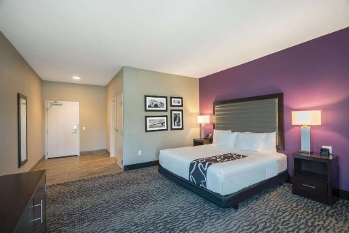 La Quinta by Wyndham Memphis Downtown - image 30
