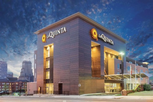 La Quinta by Wyndham Memphis Downtown - image 8