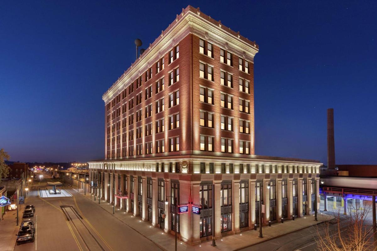 The Central Station Memphis Curio Collection By Hilton - main image