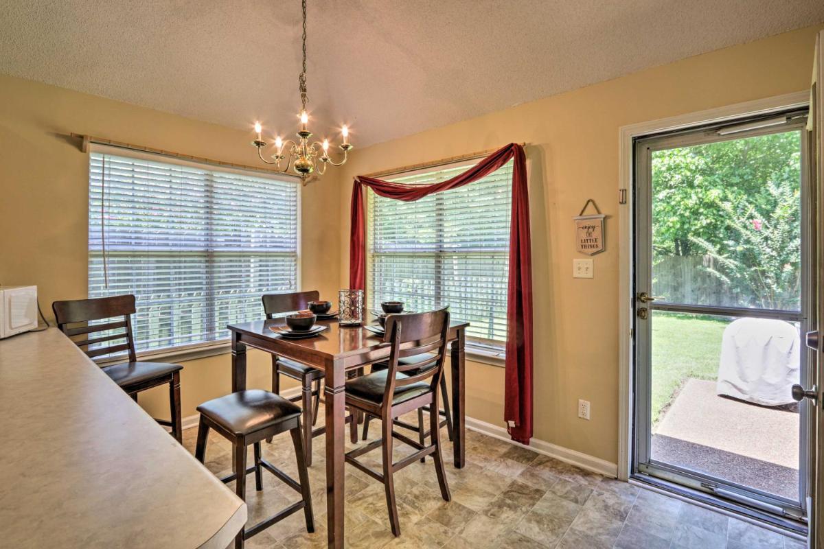 Memphis House with Yard 25 Minutes to Beale Street! - image 7