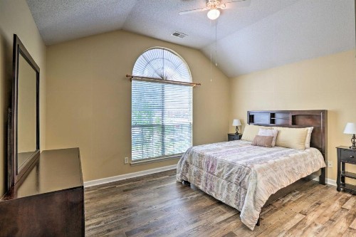 Memphis House with Yard 25 Minutes to Beale Street! - image 9