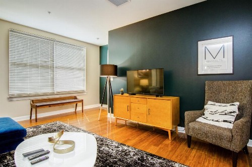 Abode Memphis - Downtown Madison Ave - image 25