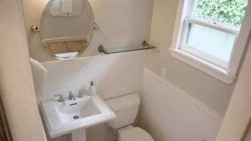 MacCallum House Inn - image 8