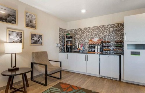 WoodSpring Suities Minneapolis Airport Mendota Heights - image 3