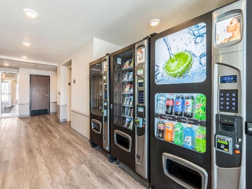 WoodSpring Suities Minneapolis Airport Mendota Heights - image 9