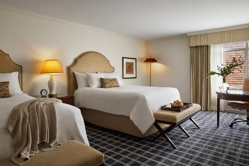 Stanford Park Hotel - image 11