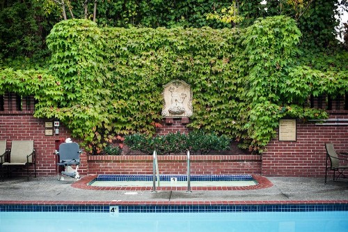 Stanford Park Hotel - image 28