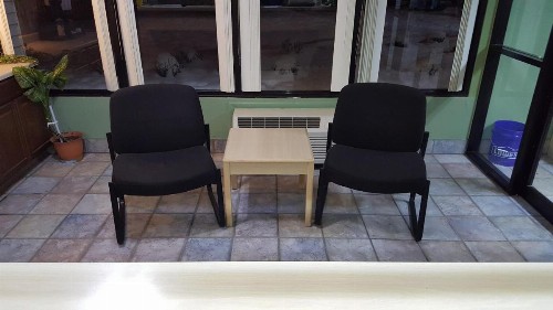 Mentor Home Inn and Suites - image 3