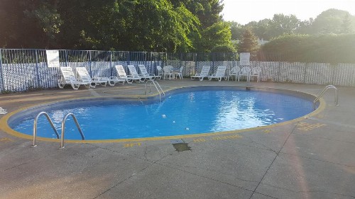 Mentor Home Inn and Suites - image 6