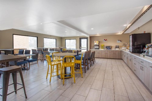 Days Inn Merced / Yosemite Area - image 14