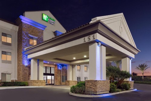 Holiday Inn Express Hotel & Suites Merced an IHG Hotel - image 12
