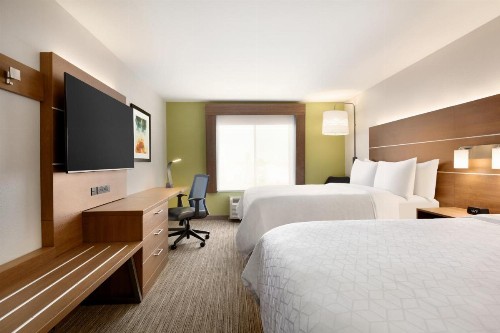 Holiday Inn Express Hotel & Suites Merced an IHG Hotel - image 37