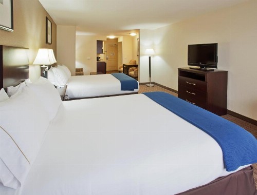 Holiday Inn Express Hotel & Suites Merced an IHG Hotel - image 42
