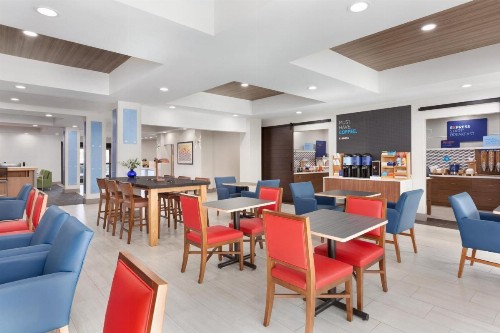 Holiday Inn Express Hotel & Suites Merced an IHG Hotel - image 46