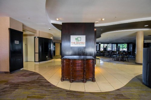 Courtyard by Marriott Merced - image 5