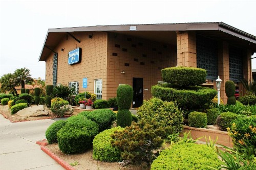 Rodeway Inn Merced - image 16