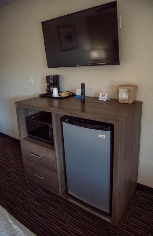 Rodeway Inn Merced - image 17