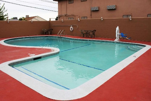 Rodeway Inn Merced - image 22