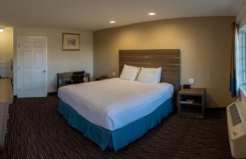 Rodeway Inn Merced - image 24