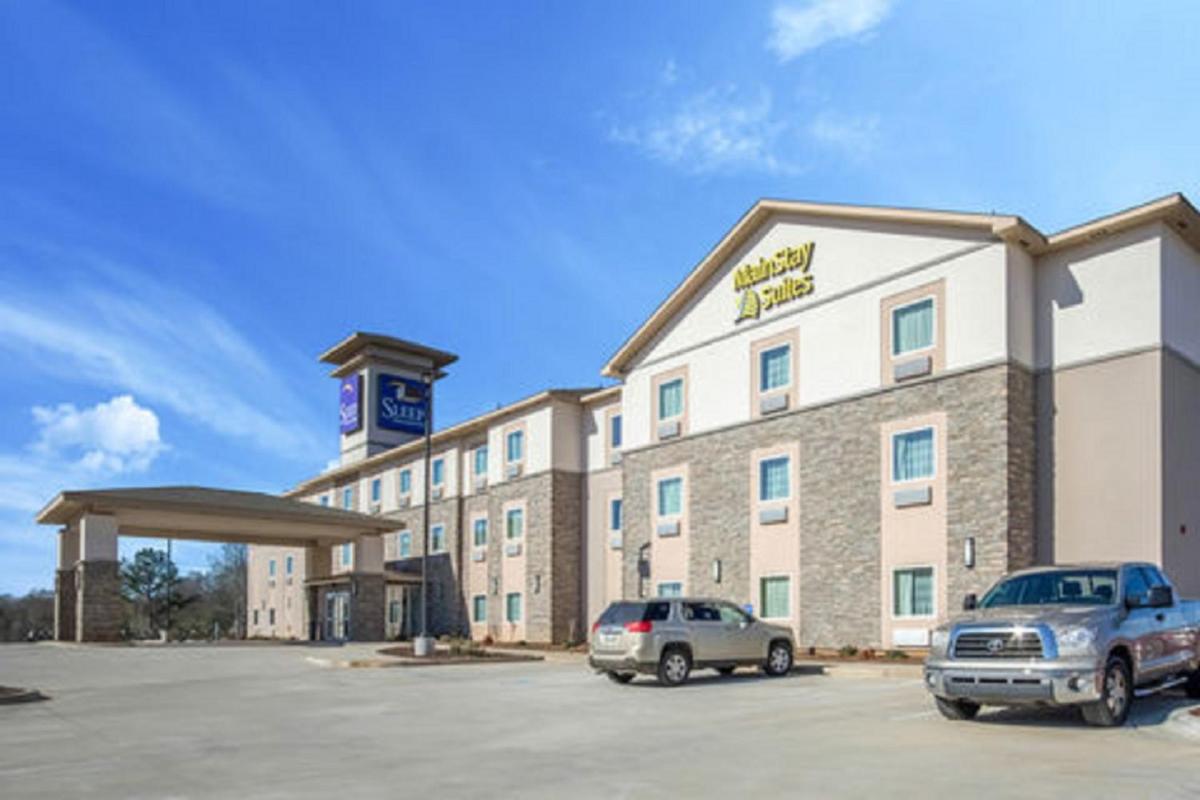 MainStay Suites Meridian - main image