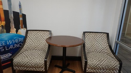 Econo Lodge Port Canaveral Area - image 24