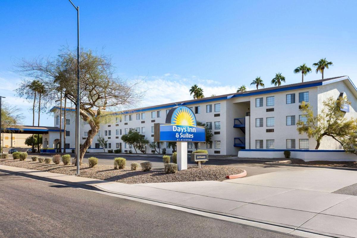 Days Hotel by Wyndham Mesa Near Phoenix - main image