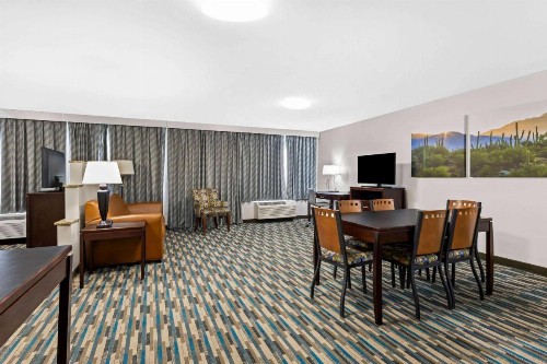 Days Hotel by Wyndham Mesa Near Phoenix - image 47