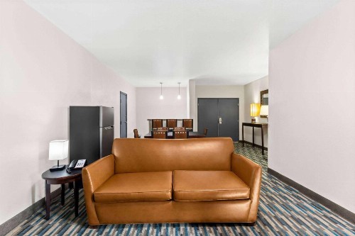 Days Hotel by Wyndham Mesa Near Phoenix - image 48