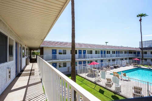 Motel 6 Mesa North - image 14