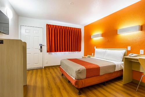 Motel 6 Mesa North - image 25