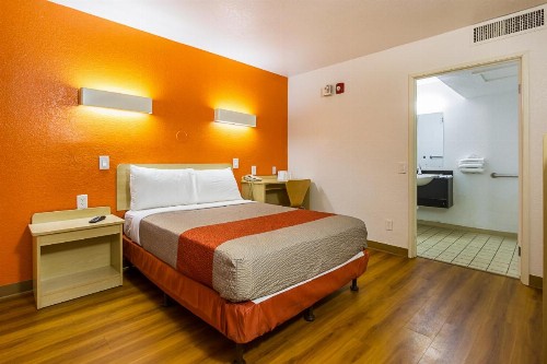 Motel 6 Mesa North - image 37