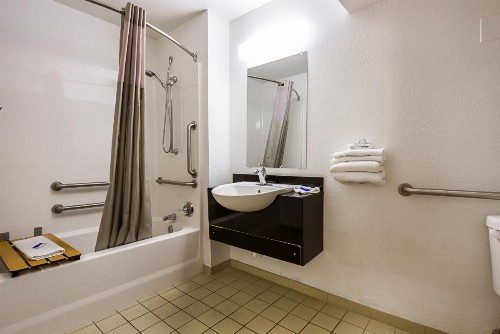 Motel 6 Mesa North - image 40
