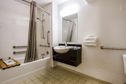Motel 6 Mesa North - image 48