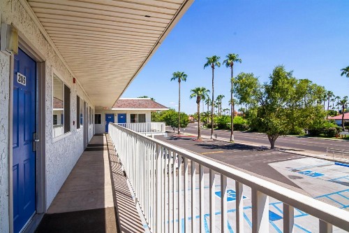 Motel 6 Mesa North - image 5