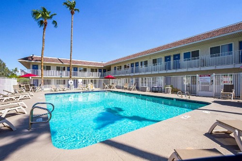 Motel 6 Mesa North - image 7