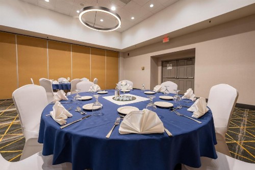 Holiday Inn Phoenix-Mesa/Chandler an IHG Hotel - image 36