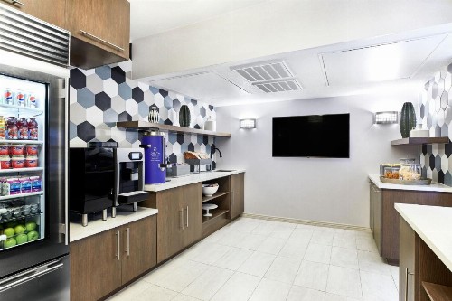 Delta Hotels by Marriott Phoenix Mesa - image 17