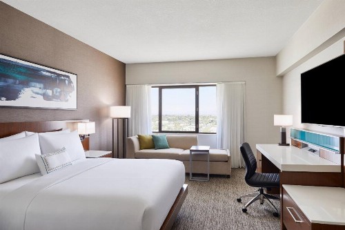 Delta Hotels by Marriott Phoenix Mesa - image 9