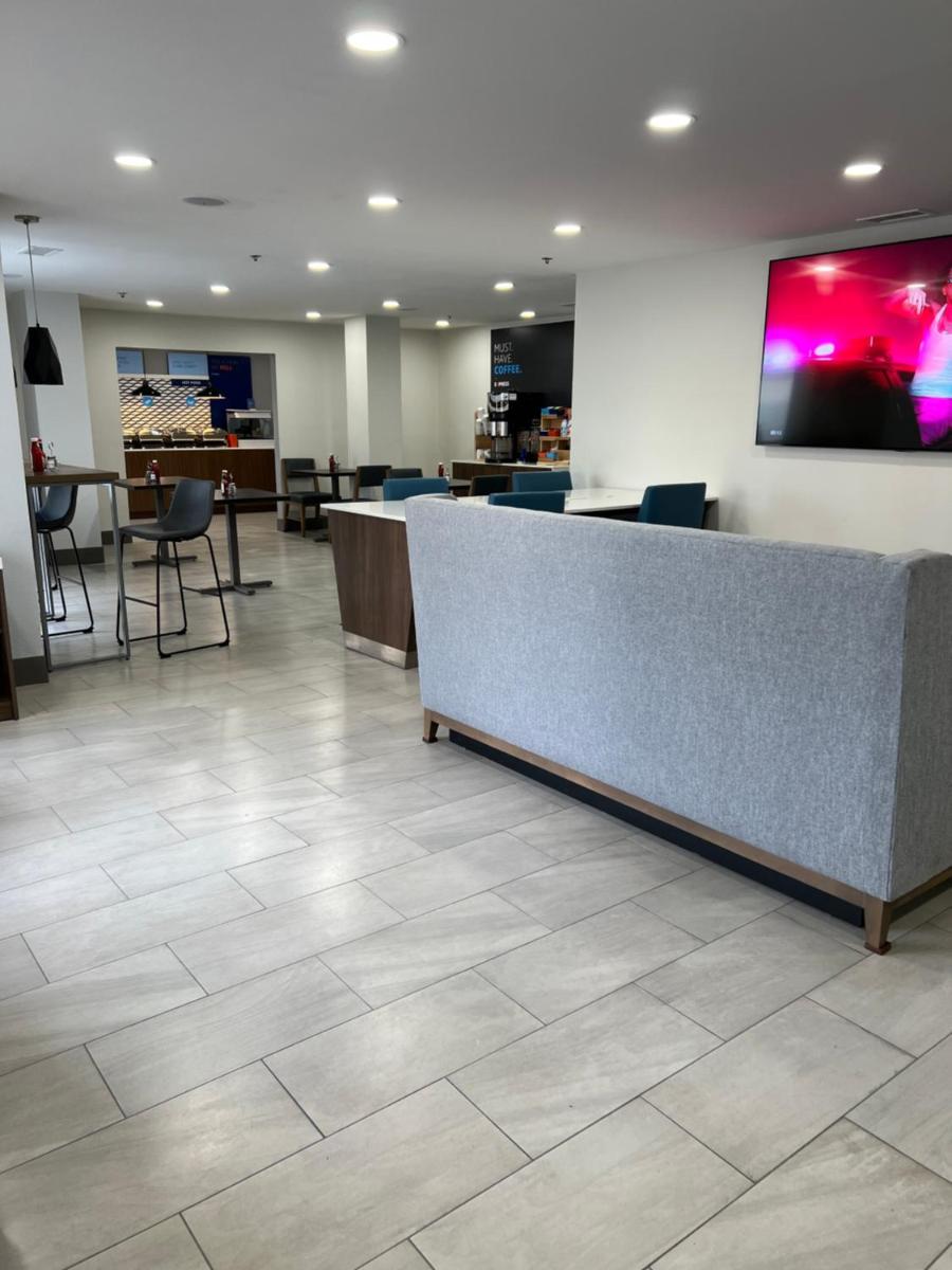MK Hotels Mesa - image 2