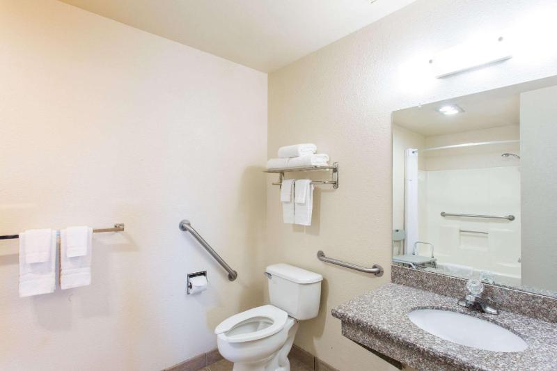 Travel Inn - Mesa - image 5