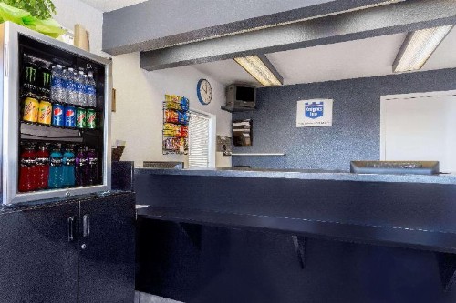 Knights Inn Mesa - image 6