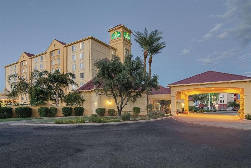 La Quinta by Wyndham Phoenix Mesa West - image 1