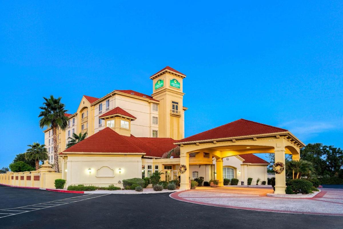 La Quinta by Wyndham Mesa Superstition Springs - main image