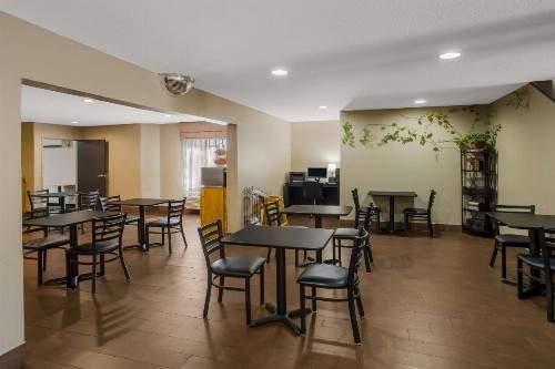 Sleep Inn Mesa Superstition Springs - image 14