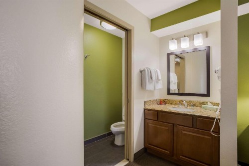 Sleep Inn Mesa Superstition Springs - image 28