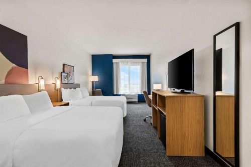 Best Western Legacy Inn & Suites - image 18