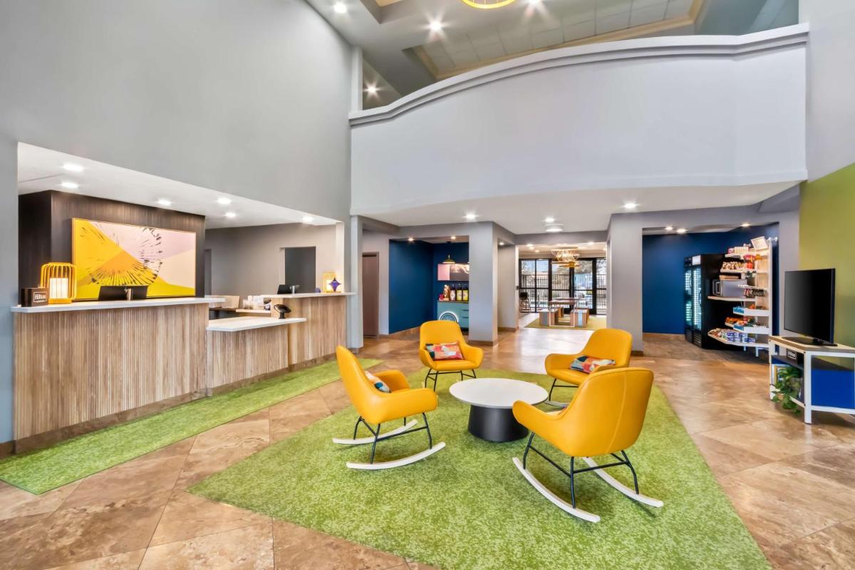 Best Western Legacy Inn & Suites - image 3