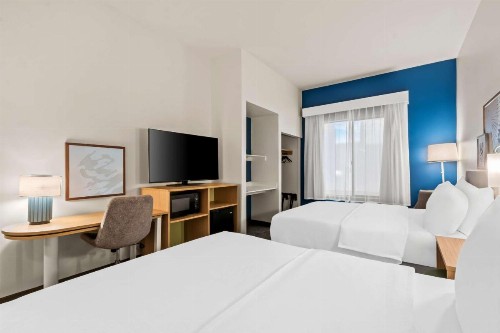 Best Western Legacy Inn & Suites - image 5