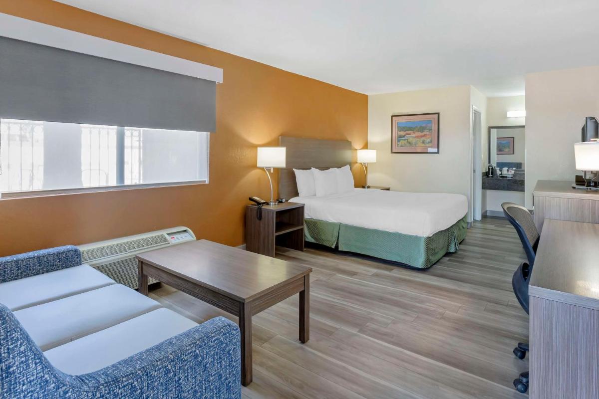 Best Western Superstition Springs Inn - image 5